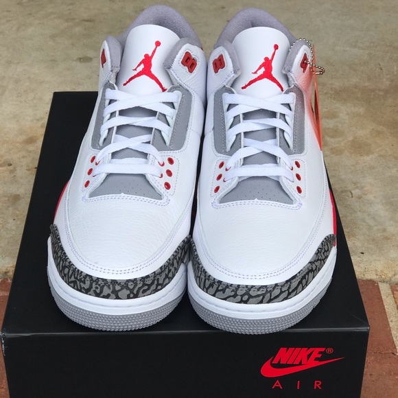 Air Jordan Retro 3 Fire Red OG (2022) Size 11 - Picture 3 of 6